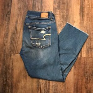 AEO super super stretch artist crop jeans